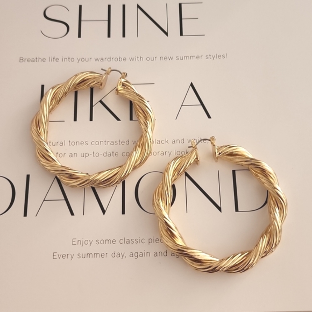 GOLD HOOP Earrings Twisted Chunky Thick Y2K Statement Hip Hop Hoops - Picture 5 of 16